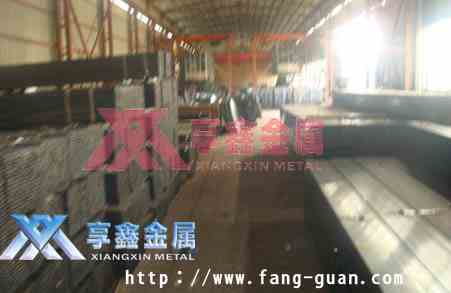 上海享鑫方管倉庫現場(chǎng)實(shí)景